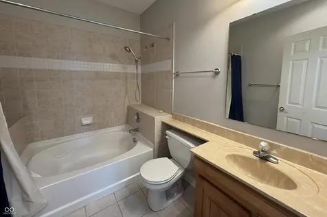 1442 Oakhill Drive Greenwood IN 46143