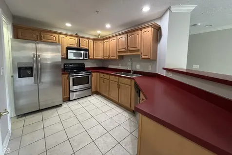 1442 Oakhill Drive Greenwood IN 46143