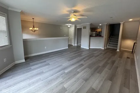 1442 Oakhill Drive Greenwood IN 46143