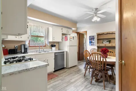 7712 Poplar Road Brownsburg IN 46112