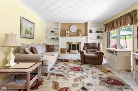 7712 Poplar Road Brownsburg IN 46112