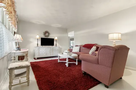 7712 Poplar Road Brownsburg IN 46112
