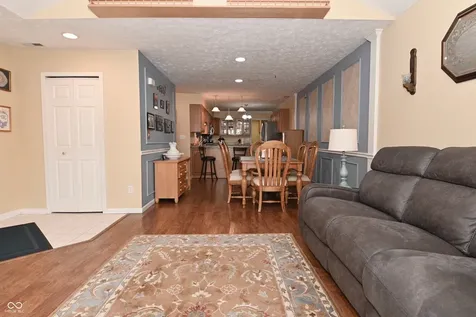 7311 Chapel Villas Drive Indianapolis IN 46214