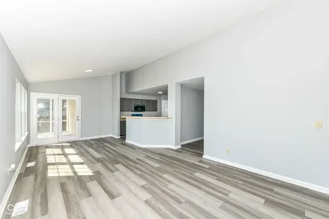 6384 Hillview Circle Fishers IN 46038