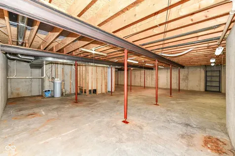 6384 Hillview Circle Fishers IN 46038