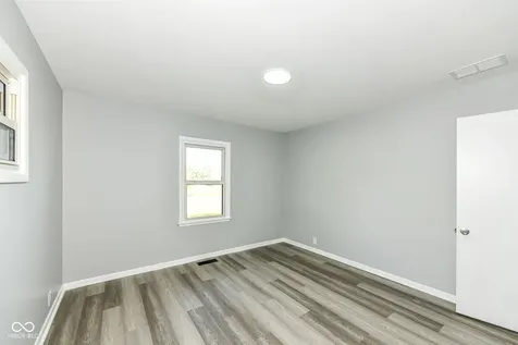 306 Payton Avenue Indianapolis IN 46219