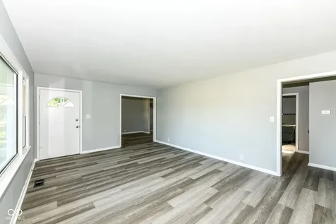 306 Payton Avenue Indianapolis IN 46219