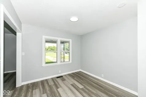 306 Payton Avenue Indianapolis IN 46219