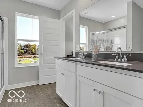 15243 Farrington Way Fishers IN 46037