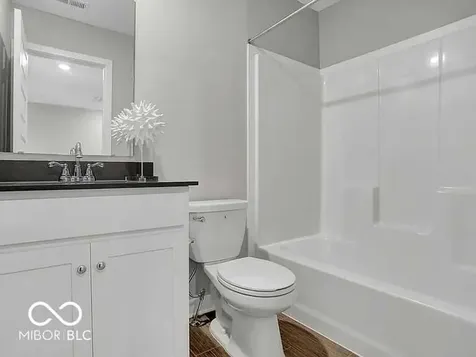 15243 Farrington Way Fishers IN 46037