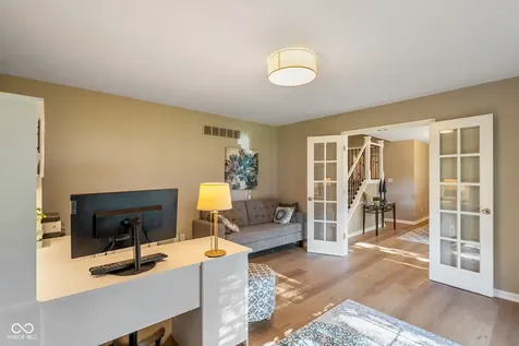 7816 Rock Rose Court Indianapolis IN 46237