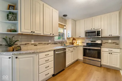 7816 Rock Rose Court Indianapolis IN 46237