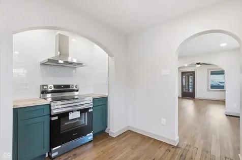 1532 E Tabor Street Indianapolis IN 46203