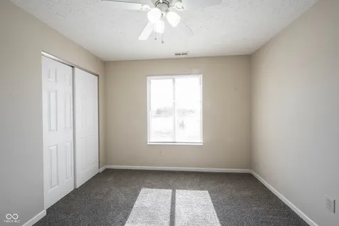 2781 Grand Fir Greenwood IN 46143