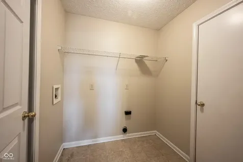 2781 Grand Fir Greenwood IN 46143