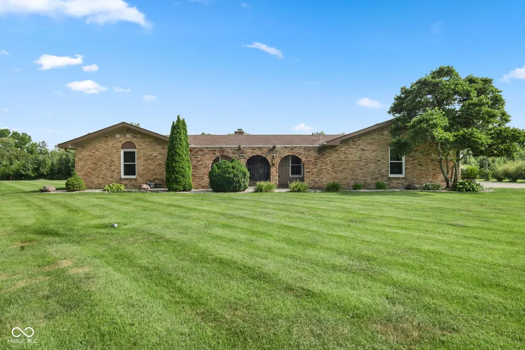 3885 Honey Creek Court Greenwood IN 46143
