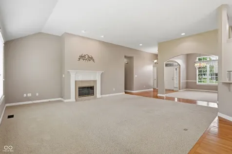 11003 Treyburn Drive Fishers IN 46037