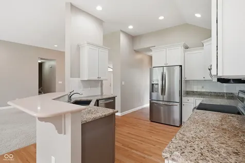 11003 Treyburn Drive Fishers IN 46037