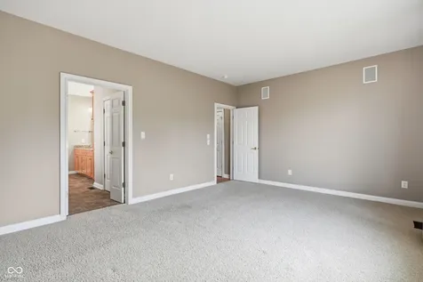 11003 Treyburn Drive Fishers IN 46037