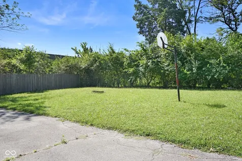3375 Payton Avenue Indianapolis IN 46226