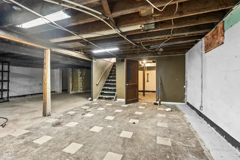 3744 Kinnear Avenue Indianapolis IN 46218