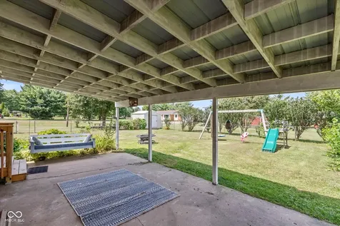 1268 W 100 N Franklin IN 46131