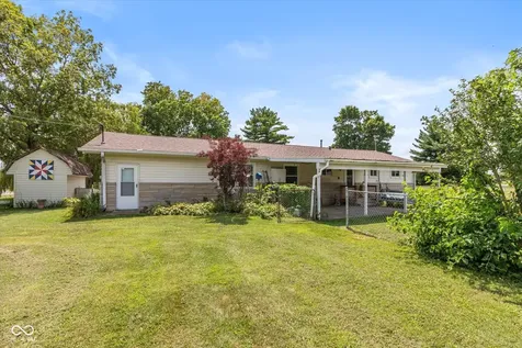 1268 W 100 N Franklin IN 46131