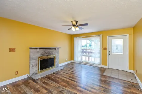 1268 W 100 N Franklin IN 46131