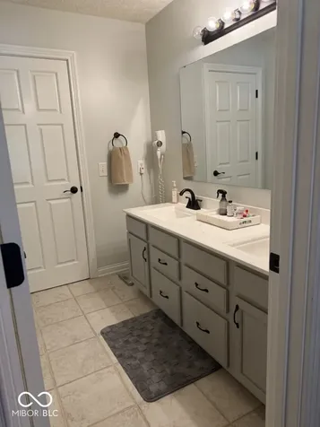 5735 Station Hill Drive Avon IN 46123