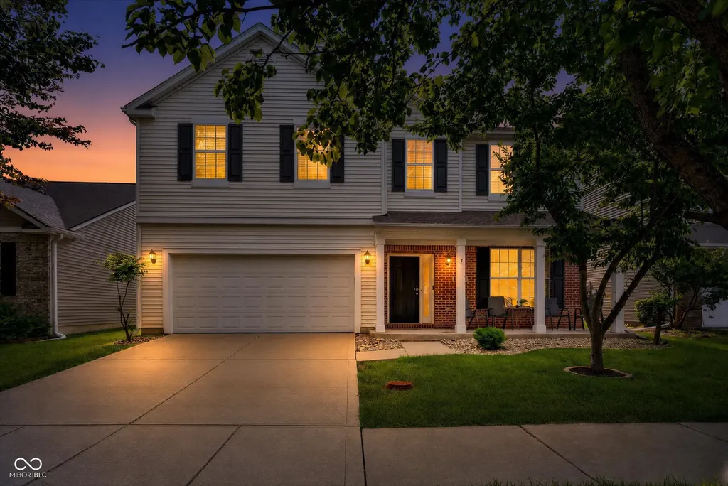 13024 W Elster Way Fishers IN 46037