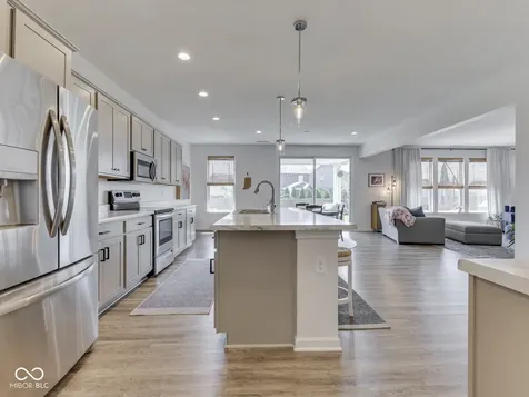 1145 Cobra Drive Franklin IN 46131