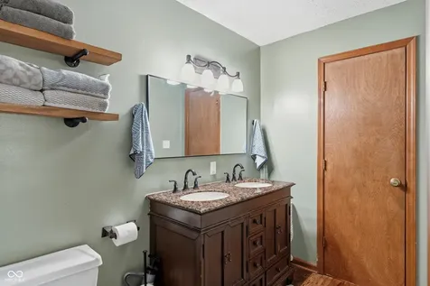 3640 Davis Road Indianapolis IN 46239