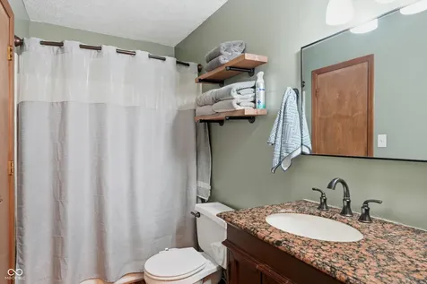 3640 Davis Road Indianapolis IN 46239