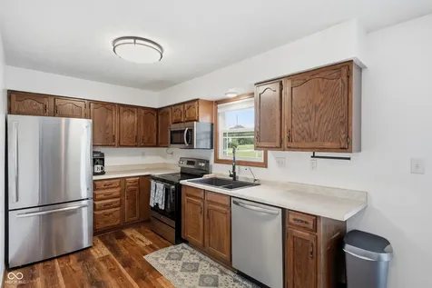 3640 Davis Road Indianapolis IN 46239