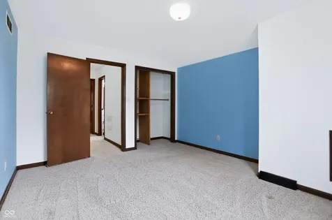12107 Briarway South Drive Indianapolis IN 46259