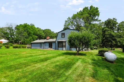 12107 Briarway South Drive Indianapolis IN 46259