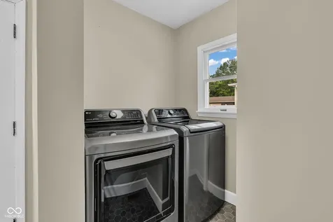 1403 W Main Street Crawfordsville IN 47933