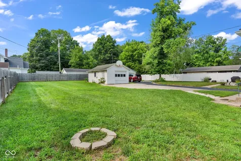 1403 W Main Street Crawfordsville IN 47933