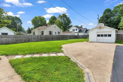 1403 W Main Street Crawfordsville IN 47933