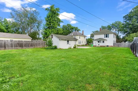 1403 W Main Street Crawfordsville IN 47933