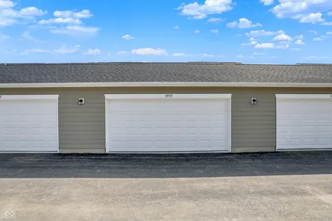 3935 Sandpiper Way Brownsburg IN 46112