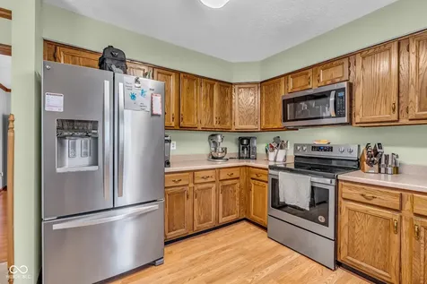 12225 Sunrise Drive Indianapolis IN 46229