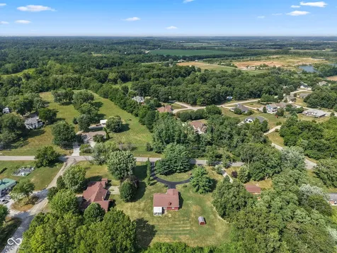 7049 E Old State Road 144 Mooresville IN 46158