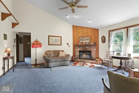 7049 E Old State Road 144 Mooresville IN 46158