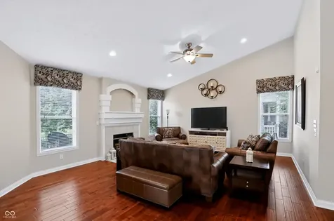 3205 Tantara Bend Carmel IN 46032