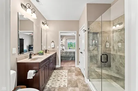 4962 Delray Drive Columbus IN 47203