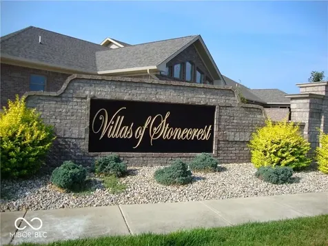 4962 Delray Drive Columbus IN 47203