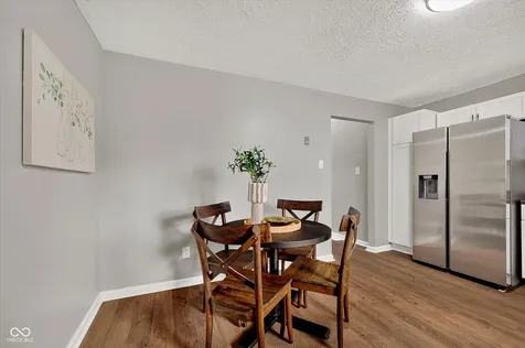 1127 Evans Avenue Noblesville IN 46060