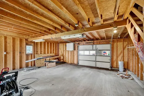 1127 Evans Avenue Noblesville IN 46060