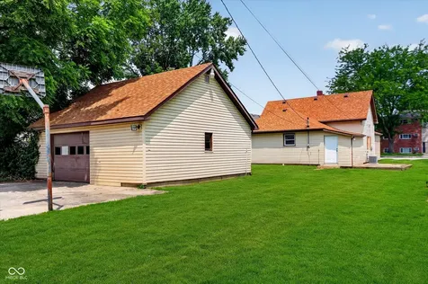 1127 Evans Avenue Noblesville IN 46060